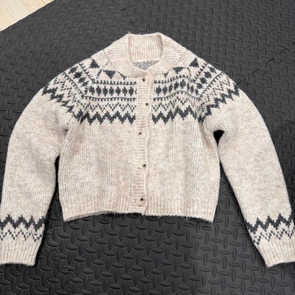 Cozy Cream and Gray Patterned Women's Sweater